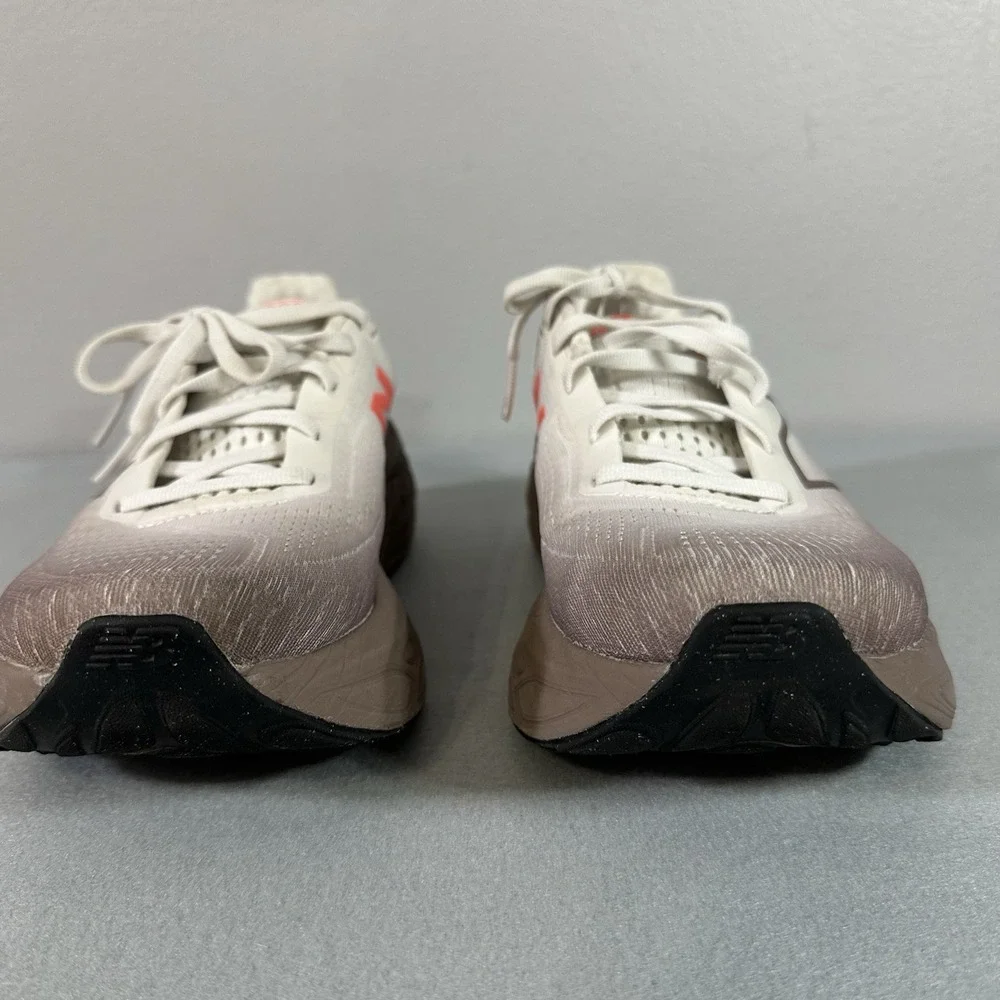 New Balance Fresh Foam X 1080v14 Womens Size 7 Running Shoes Sneakers